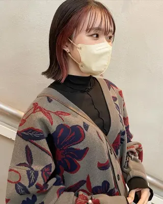 ミディアム カラー 佐藤 永夏のヘアスタイル