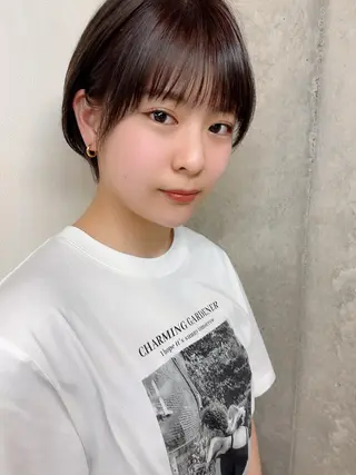 ショート カラー cachecache所属・及川 光のヘアスタイル