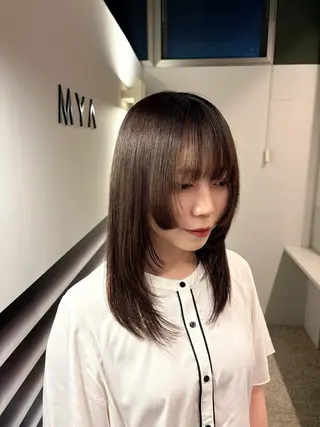 ミディアム 手塚 こと望のヘアスタイル