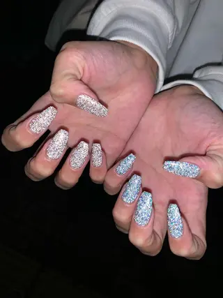 セミロング Kono Nanamiのネイルデザイン