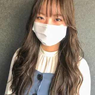 カラー シェアハピ ヤマモトのヘアスタイル