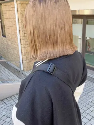 ショート カラー 【ブリーチ特化】金 慶彦のヘアスタイル