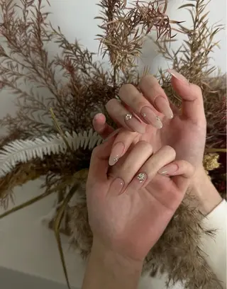 ネイル 高木 維麗絲のネイルデザイン