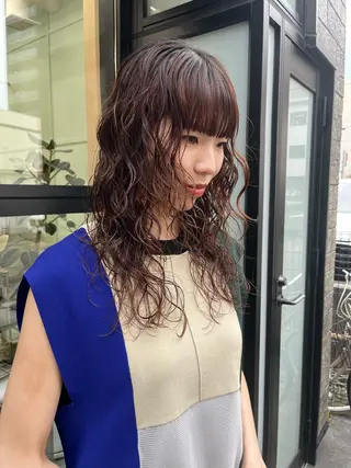 パーマ yuka/ロング/ レイヤーカットモデルのヘアスタイル