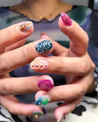 ネイル asumi's nice  nails所属・小西 明日美のネイルデザイン