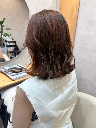 ミディアム カラー 高橋友里亜 /フリーランスのヘアスタイル