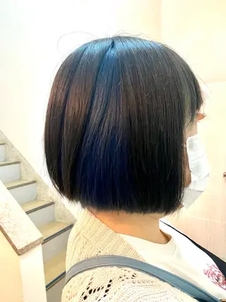 ショート Re:MAKE所属・ジャニヲタ美容師 推しカラー中平海帆のヘアスタイル