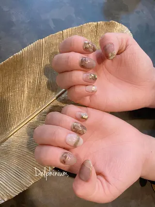 ネイル 岡本 友恵のネイルデザイン