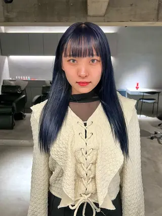 セミロング カラー 宮川 日菜子のヘアスタイル