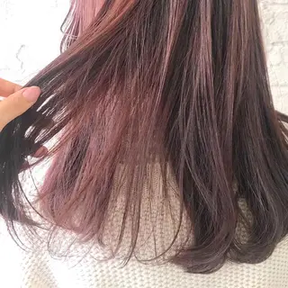 ロング カラー オリーブ/アッシュ やわらか透明感カラーのヘアスタイル