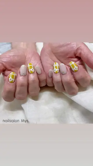ネイル Mys. 松本結衣のネイルデザイン