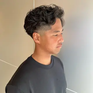 ミディアム パーマ メンズ メンズパーマ達人/ フェード/イツキのヘアスタイル