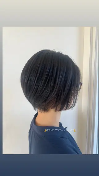 ショート LiTA 友田未来のヘアスタイル