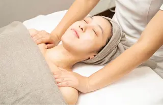 肌質改善専門サロンAte国分寺店所属・Ate Rikaのエステ・リラクイメージ