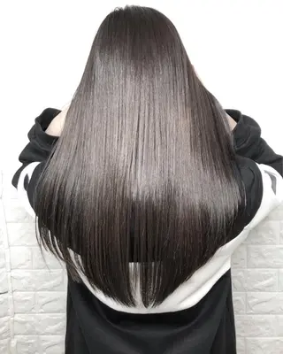 ロング 縮毛矯正/髪質改善 主税巧一のヘアスタイル