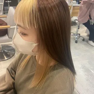 セミロング カラー Linda　Hiro所属・坂下 麻梨奈のヘアスタイル