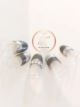 ネイル nail salon lux所属・ネイリスト yukaのネイルデザイン