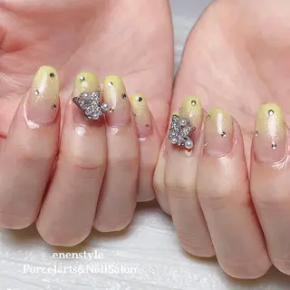 ミディアム ネイル 👑enen style👑のネイルデザイン
