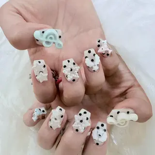 ネイル 🦋ネイルサロン ブラン🌈ゆりのネイルデザイン