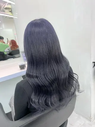 ロング カラー パーマ ヘアアレンジ 透明感ブリーチカラー 🌈TOMOHIROのヘアスタイル