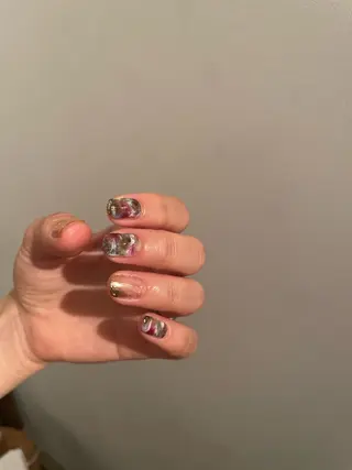 ネイル SALON VILLAGE AOYAMA 2nd.所属・NAKAMURA HARUKAのネイルデザイン