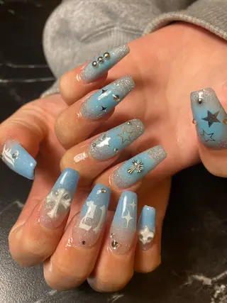 ネイル Ｌｉｔ所属・Ｌｉｔ .のネイルデザイン