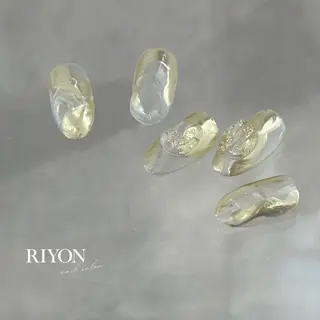 ネイル RIYON staffのネイルデザイン