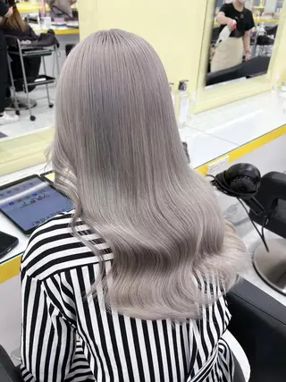 カラー セミロング ハイトーン 横浜💞ミオのヘアスタイル