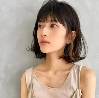 ミディアム 💫期間限定価格💫 似合わせカット🧚のヘアスタイル