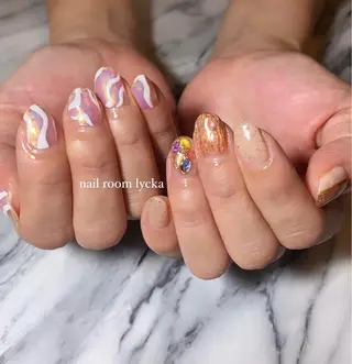 ネイル ﾈｲﾙﾙｰﾑﾘｯｶ 𝐦𝐚𝐲𝐮のネイルデザイン