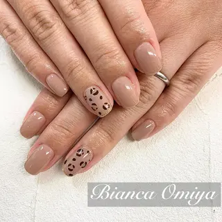 ネイル ネイルサロンビアンカ 大宮店長 モリサワのネイルデザイン