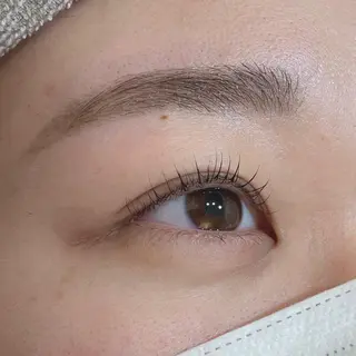 マツエク・マツパ アイブロウ クロダ アカネのマツエク・マツパデザイン