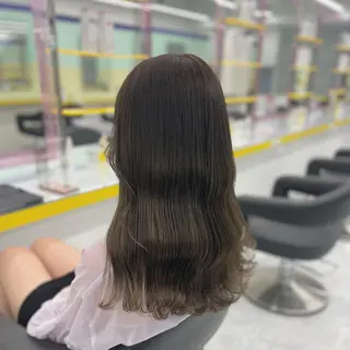 ロング カラー ヘアアレンジ ☁️縮毛矯正✖️ 透明感☁️りくのヘアスタイル