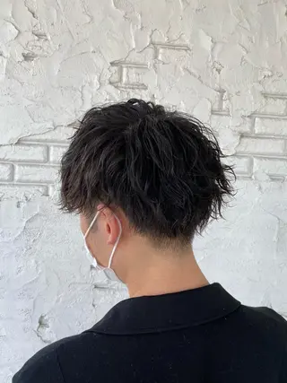 パーマ メンズ 尾崎 優也のヘアスタイル