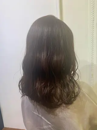 ミディアム カラー ハイトーン/レイヤー 💜Akaneのヘアスタイル
