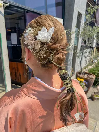 セミロング ヘアアレンジ NAGON STYLE  MICI所属・佐藤 美聡のヘアスタイル