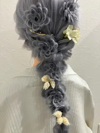 ヘアアレンジ 🦔Laulu 菅原綾乃のヘアスタイル