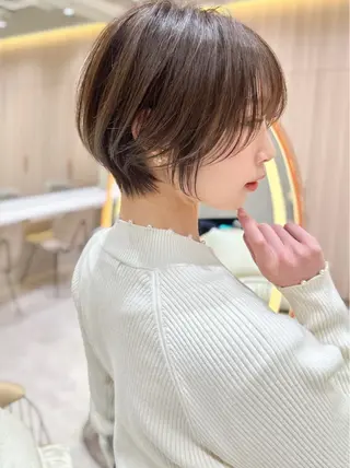 ショート カラー レイヤー❣️縮毛矯正 川村利幸のヘアスタイル