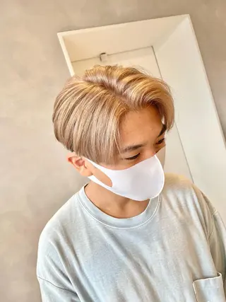 ショート カラー メンズ ブロンド×ハイトーン ／遠藤将太のヘアスタイル