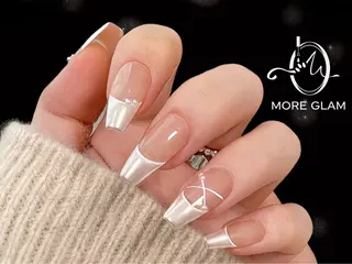 ネイル MoreGlam Nailsのネイルデザイン