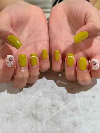 ネイル REINA .のネイルデザイン