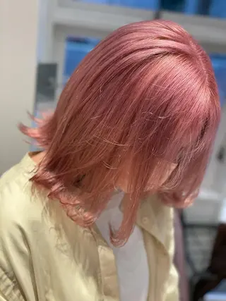 ショート カラー ヘアアレンジ 髪質改善×ハイトーン 中田啄也のヘアスタイル