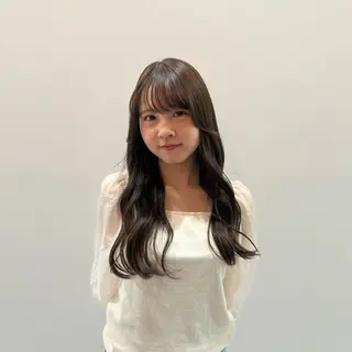 ロング カラー DEAN岡崎店所属・原田 ゆらのヘアスタイル