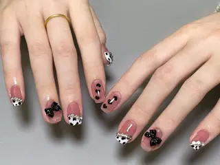 ネイル ビューティーサロン ヘゼリヒのネイルデザイン