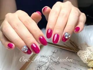ネイル One Plus Nail Salonのネイルデザイン