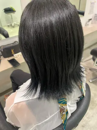 ミディアム カラー レイヤー/顔まわり 透明感カラー柳澤優名のヘアスタイル