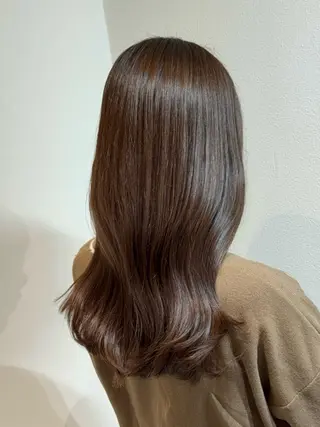 セミロング MOND / NANAのヘアスタイル