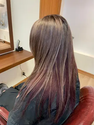 ロング カラー chill out 南塚口本店のヘアスタイル