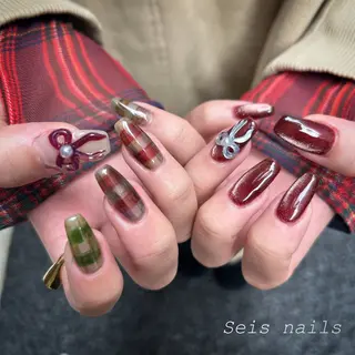 ネイル Seis所属・nailist Shihoのネイルデザイン