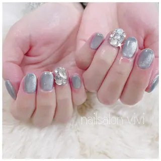 ネイル ＶＩＶＩ nailsalonのネイルデザイン
